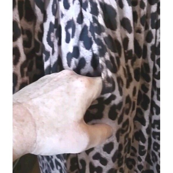 Torrid Leopard Print Shirt Dress Mini Challis Zip Front Roll Tab Sleeves Plus 1X - Picture 14 of 14